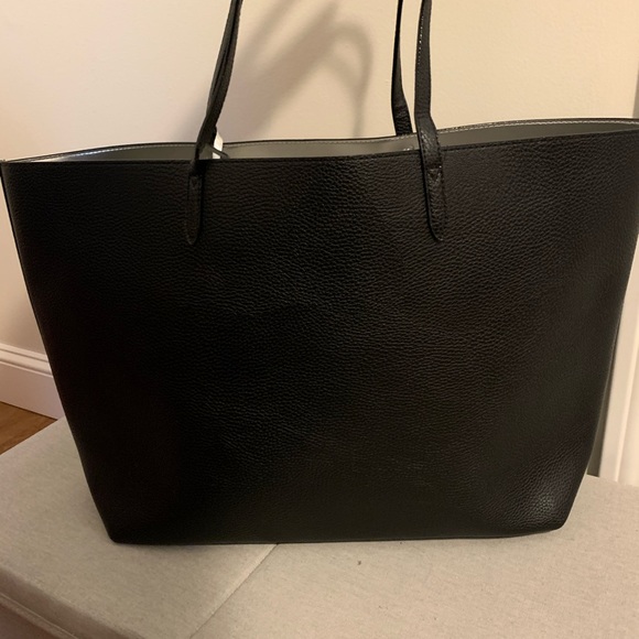 Victoria’s Secret Tote - Picture 2 of 5